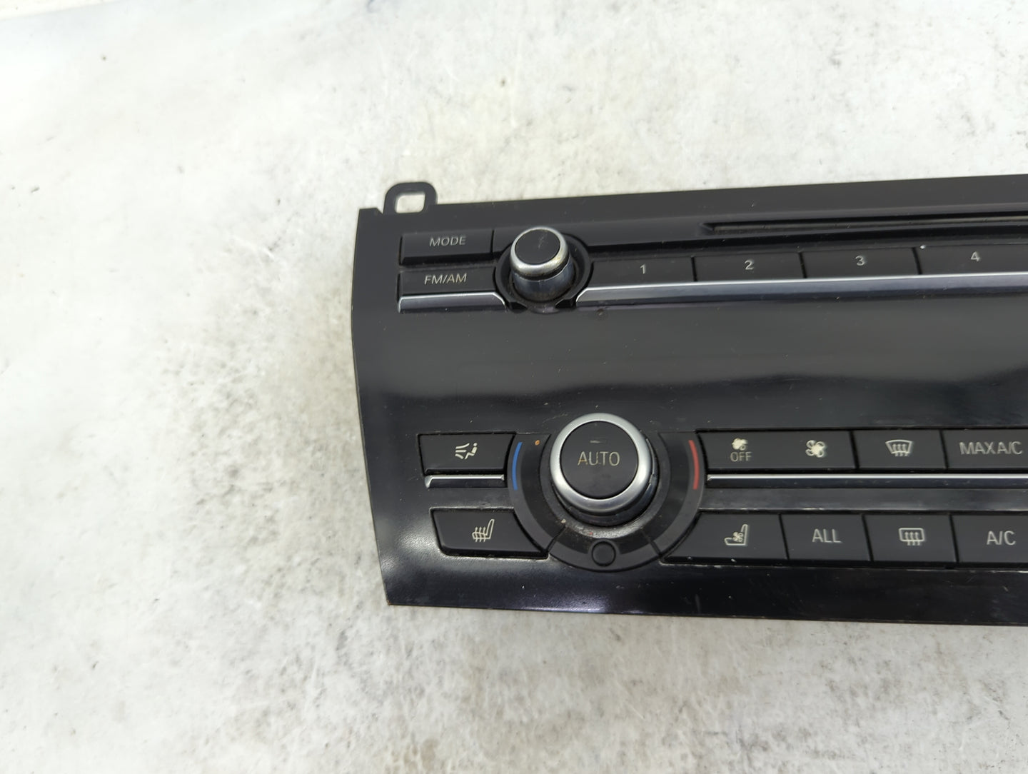 2011-2015 Bmw 740 Climate Control Module Temperature AC/Heater Replacement P/N:9306181-01 90025-590/0007 Fits OEM Used Auto 