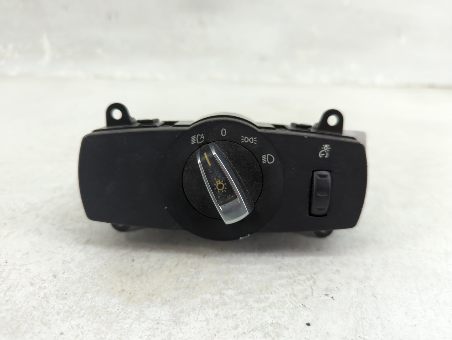 2013 Bmw 750 Headlight Head Light Switch Lamp Control - Oemusedautoparts1.com