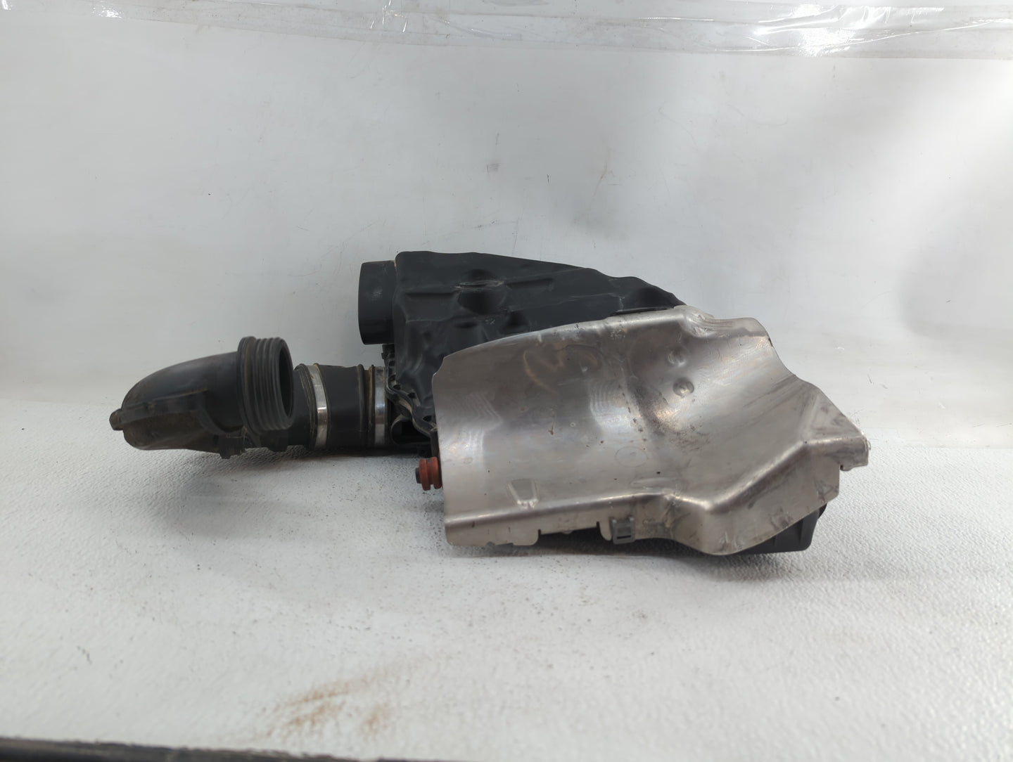2013-2015 Bmw 750i Air Cleaner Intake-duct Hose Tube - Oemusedautoparts1.com