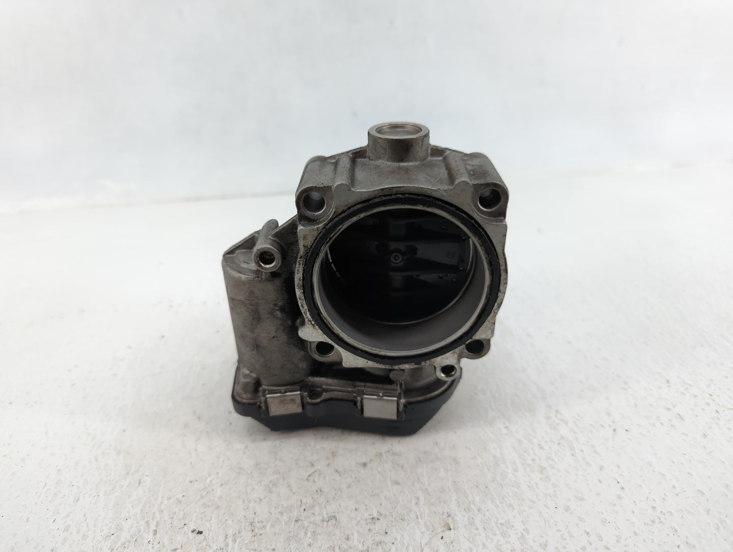 2009-2015 Bmw 750i Throttle Body P/N:1354 7555944-04 Fits Fits 2008 2009 2010 2011 2012 2013 2014 2015 2016 2017 2018 2019 O