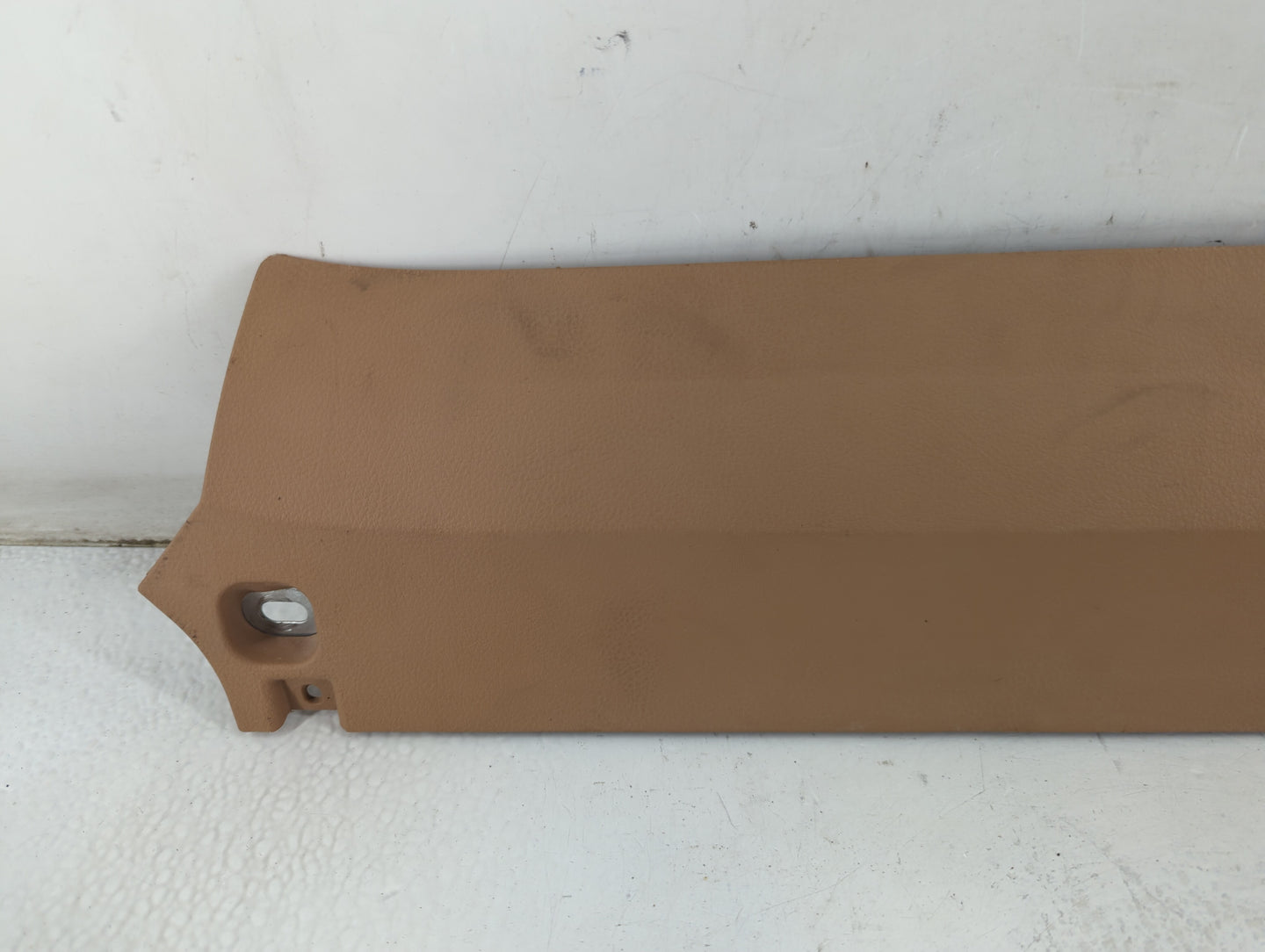 2009-2015 Bmw 750i Air Bag Driver Left Knee OEM P/N:KV91728710 Fits Fits 2009 2010 2011 2012 2013 2014 2015 OEM Used Auto Pa