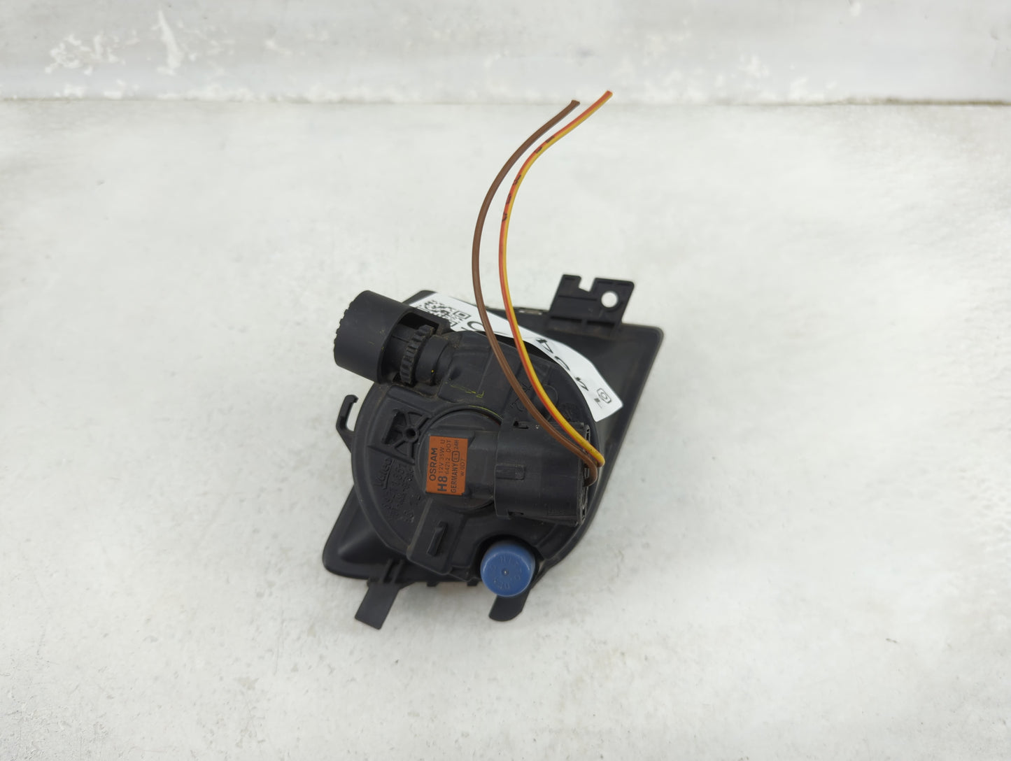 Bmw 7 Series Driver Left Oem Fog Light Lamp - Oemusedautoparts1.com