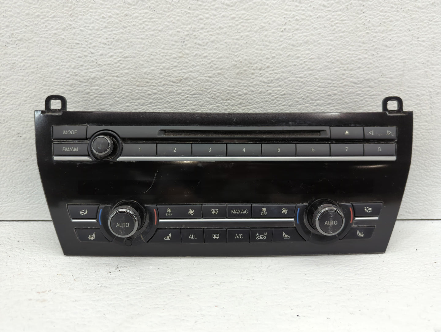 Bmw 7 Series Am Fm Cd Player Radio Receiver - Oemusedautoparts1.com