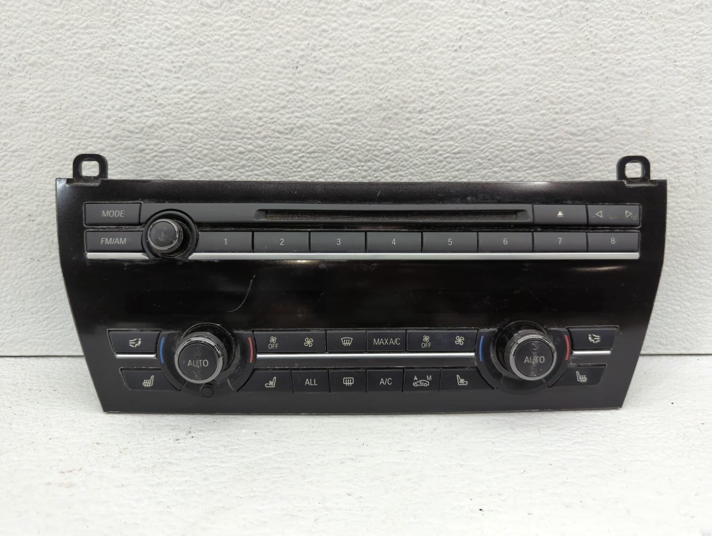 Bmw 7 Series Am Fm Cd Player Radio Receiver - Oemusedautoparts1.com