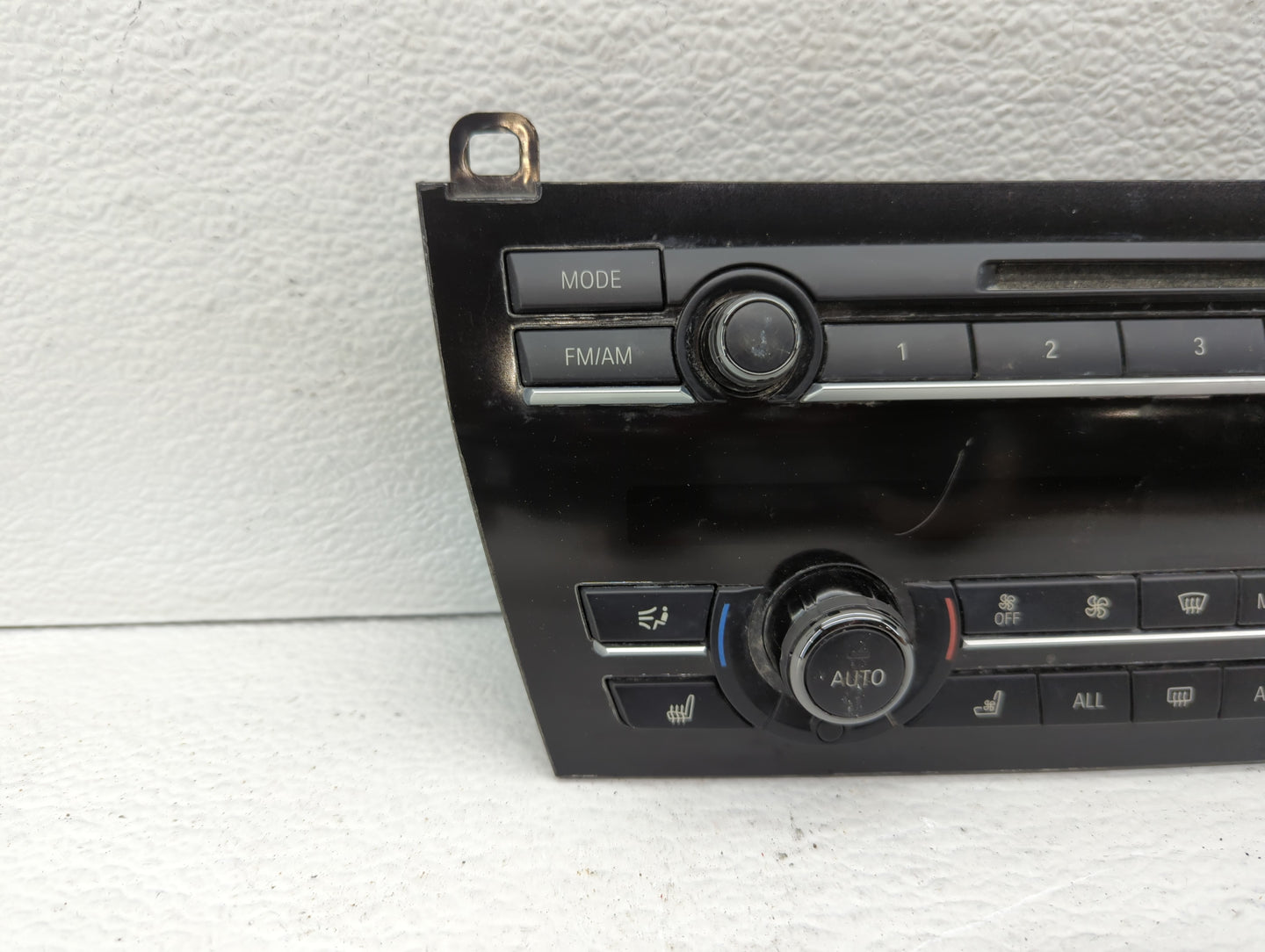 Bmw 7 Series Am Fm Cd Player Radio Receiver - Oemusedautoparts1.com