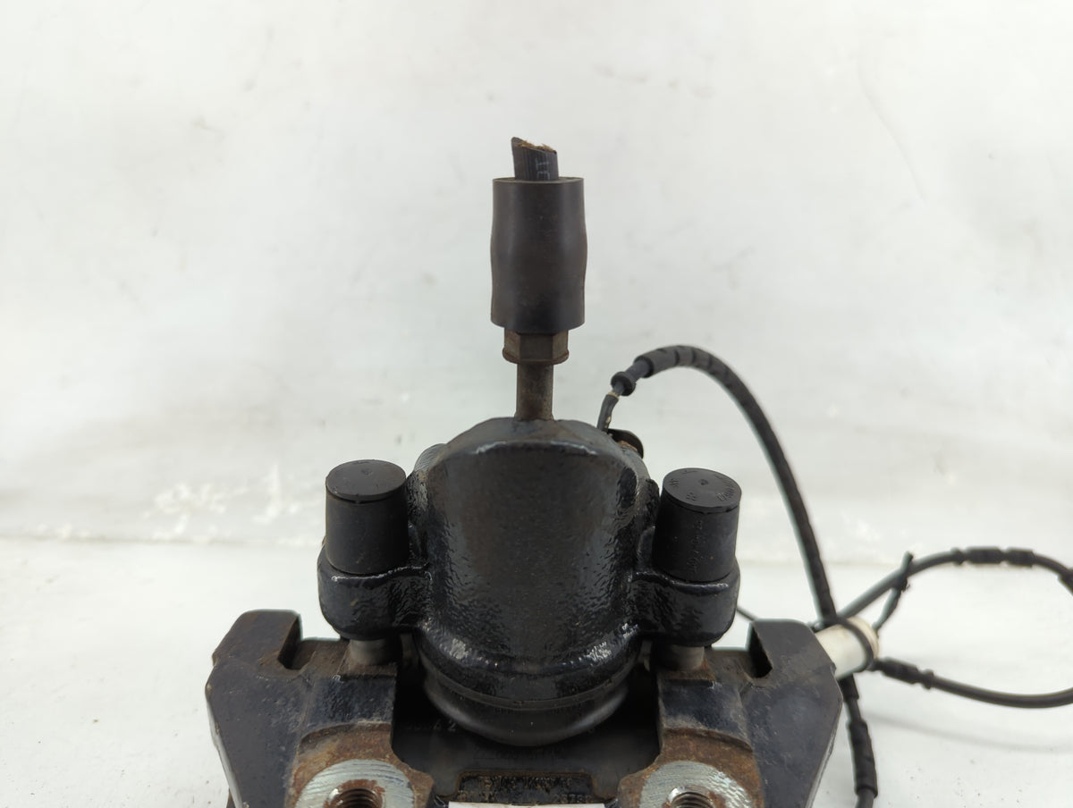 2013 Bmw M3 Rear Passenger Right Brake Caliper 1461097 - Oemusedautoparts1.com
