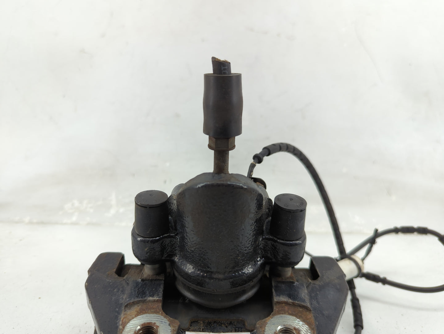 2013 Bmw M3 Rear Passenger Right Brake Caliper 1461097 - Oemusedautoparts1.com