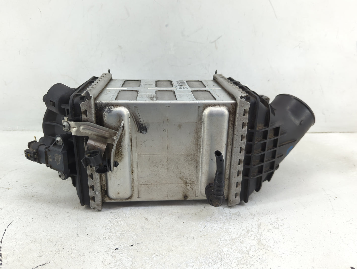 2012-2016 Bmw M5 Turbo Intercooler - Oemusedautoparts1.com