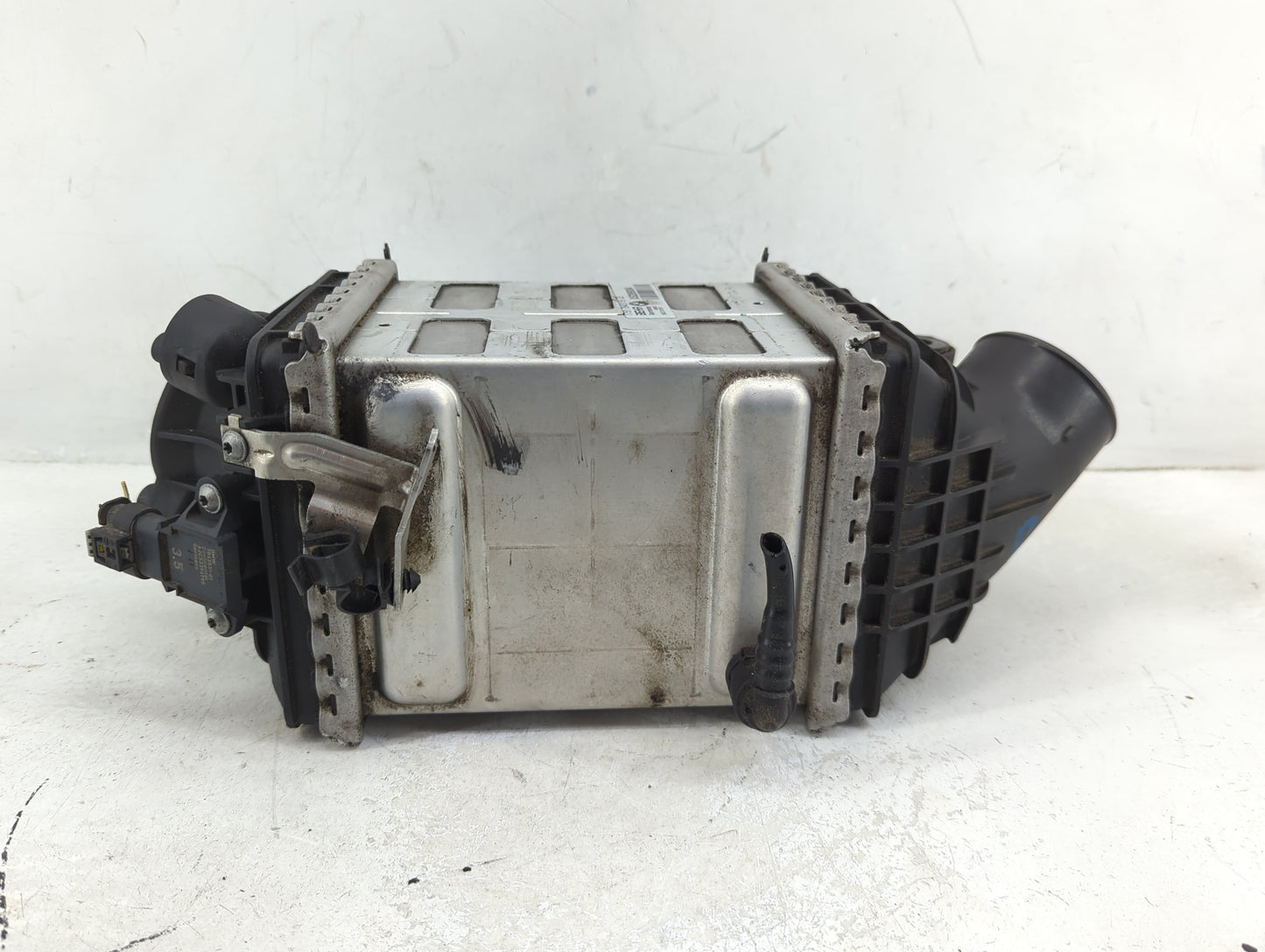 2012-2016 Bmw M5 Turbo Intercooler - Oemusedautoparts1.com