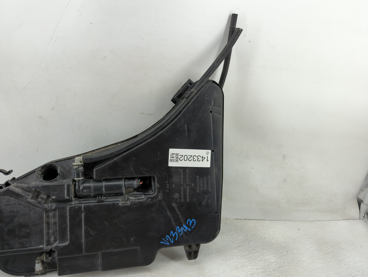 2013 Bmw M5 Windshield Washer Fluid Reservoir Bottle Oem - Oemusedautoparts1.com