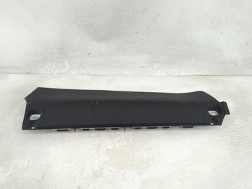 2013 Bmw M5 Air Bag Passenger Right Dashboard OEM P/N:KU918112803 13B0581A0523, 69045781 Fits OEM Used Auto Parts - Oemuseda
