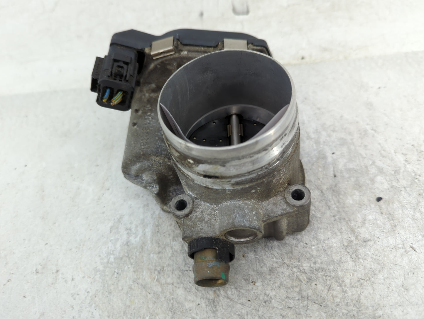 2012-2015 Bmw X1 Throttle Body Fits Fits 2012 2013 2014 2015 2016 2017 2018 OEM Used Auto Parts - Oemusedautoparts1.com