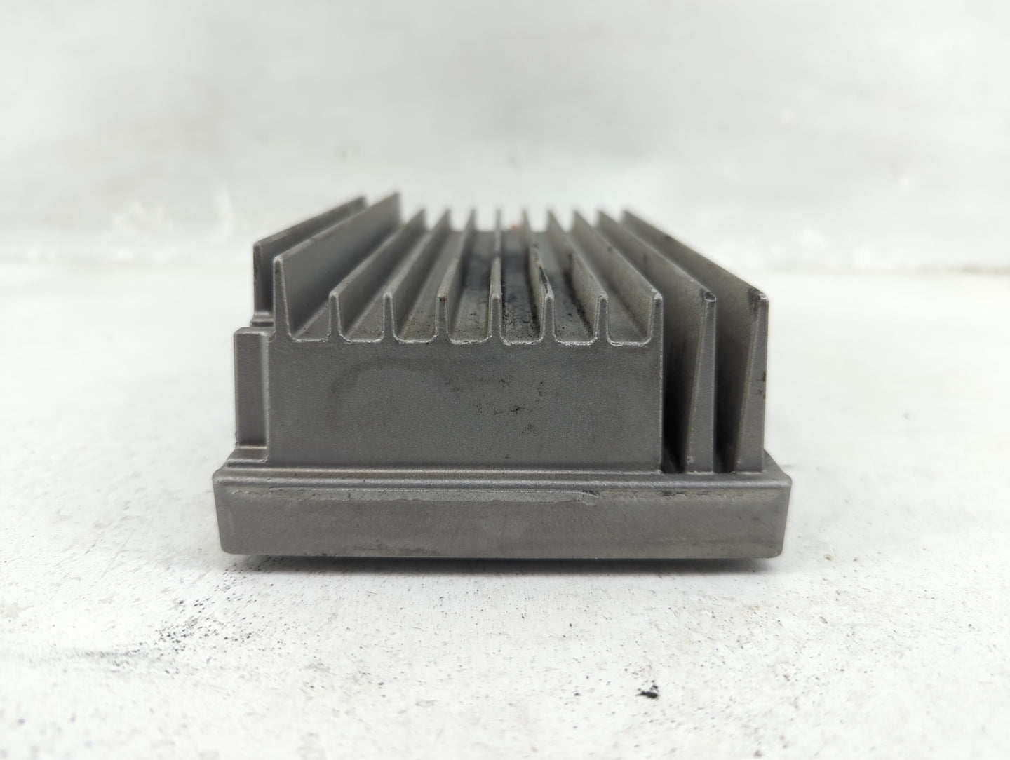 2013 Bmw X1 Radio Speaker Amplifier 9283499|535181 - Oemusedautoparts1.com
