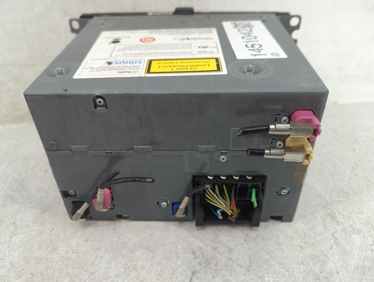 2012-2015 Bmw X1 Radio AM FM Cd Player Receiver Replacement P/N:9583163C3070825 CI928343001 Fits OEM Used Auto Parts - Oemus