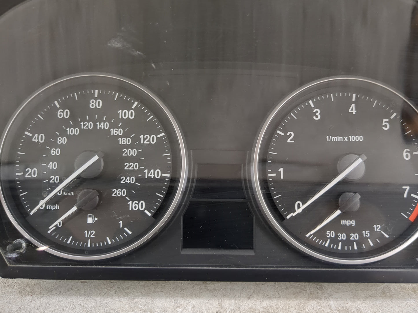 2013-2015 Bmw X1 Instrument Cluster Speedometer Gauges P/N:A2C82643200 9284265-01 Miles:122K Fits OEM Used Auto Parts - Oemu
