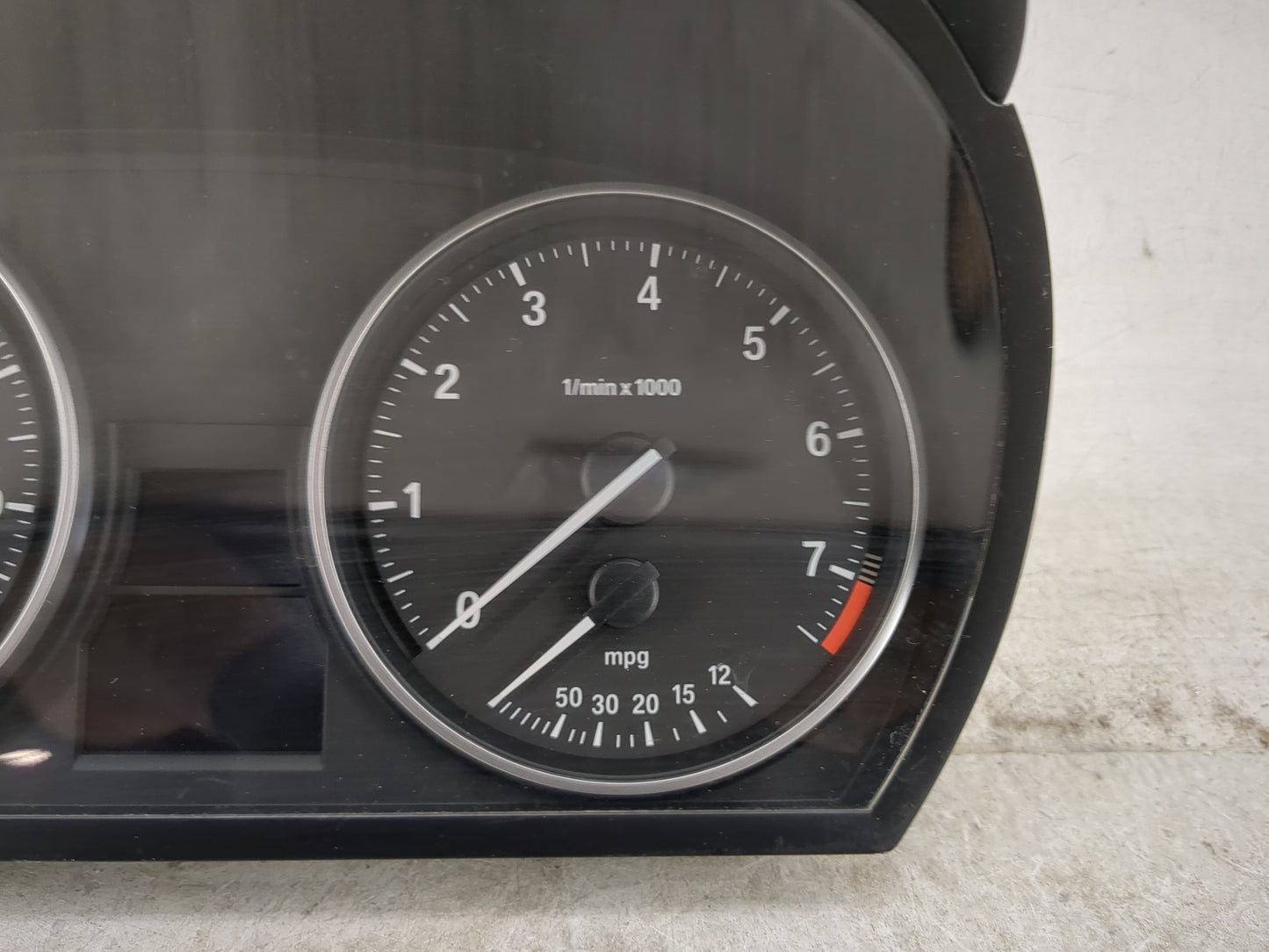 2013-2015 Bmw X1 Instrument Cluster Speedometer Gauges P/N:A2C82643200 9284265-01 Miles:122K Fits OEM Used Auto Parts - Oemu