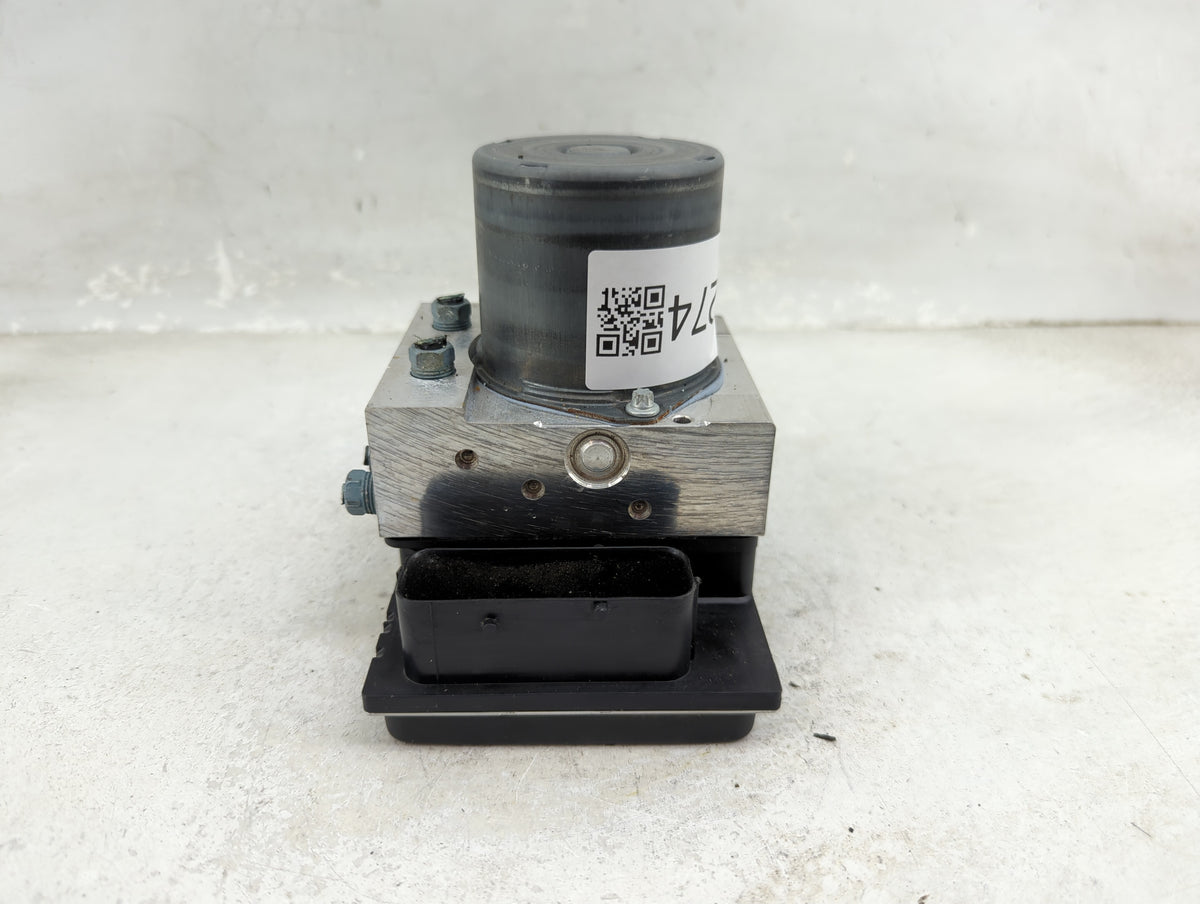 2013-2015 Bmw X1 Anti-Lock Brake ABS Pump Module Actuator OEM P/N:6860214-01 Fits Fits 2013 2014 2015 OEM Used Auto Parts - 