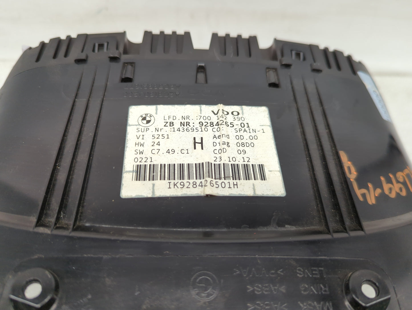 2013-2015 Bmw X1 Instrument Cluster Speedometer Gauges P/N:9284265-01 IK928426501H Miles:98K Fits OEM Used Auto Parts - Oemu