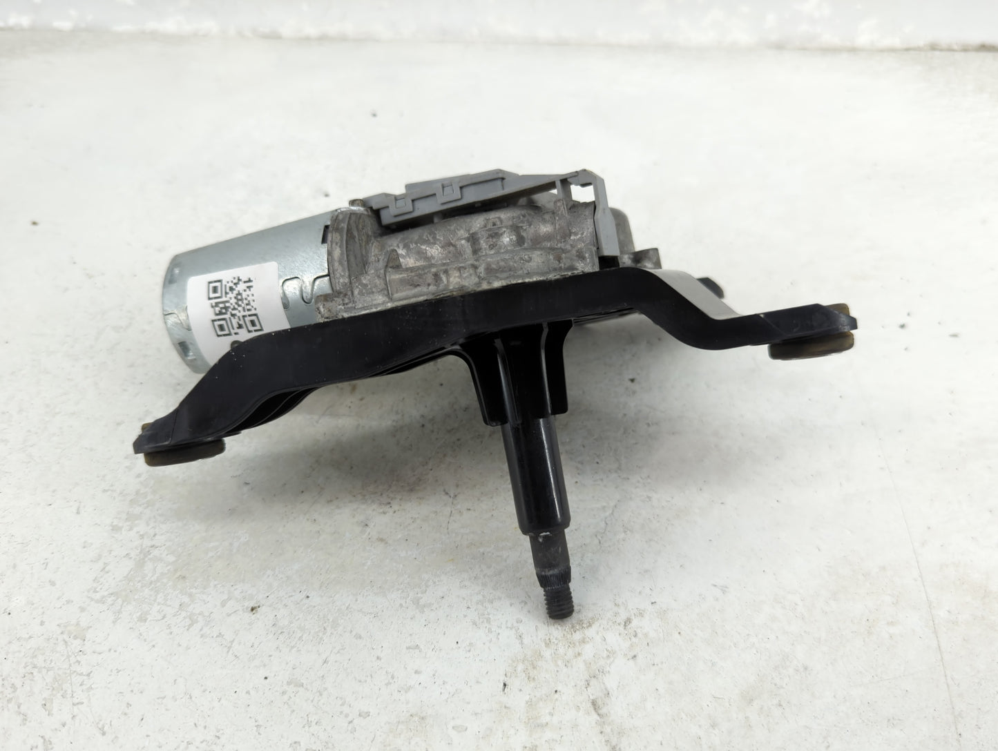 2012-2015 Bmw X1 Rear Lid Wiper Motor P/N:W000010933 2990856 Fits Fits 2012 2013 2014 2015 OEM Used Auto Parts - Oemusedauto