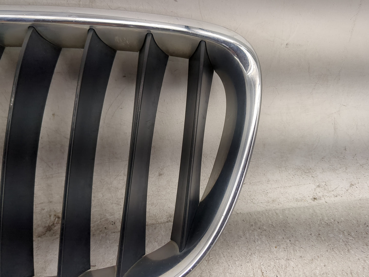 2013-2015 Bmw X1 Front Grille Bumper Not Included 1459910 - Oemusedautoparts1.com