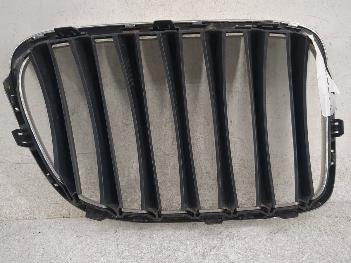 2013-2015 Bmw X1 Front Grille Bumper Not Included 1459910 - Oemusedautoparts1.com