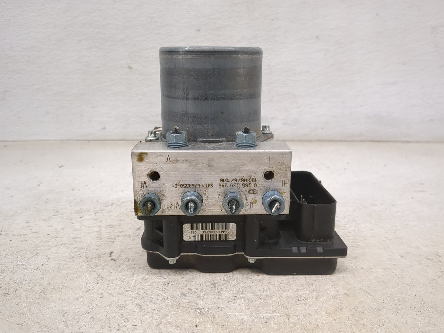 2013-2015 Bmw X1 ABS Pump Control Module Replacement P/N:0265239286 34516788550-01, 0265951974 Fits Fits 2013 2014 2015 OEM 
