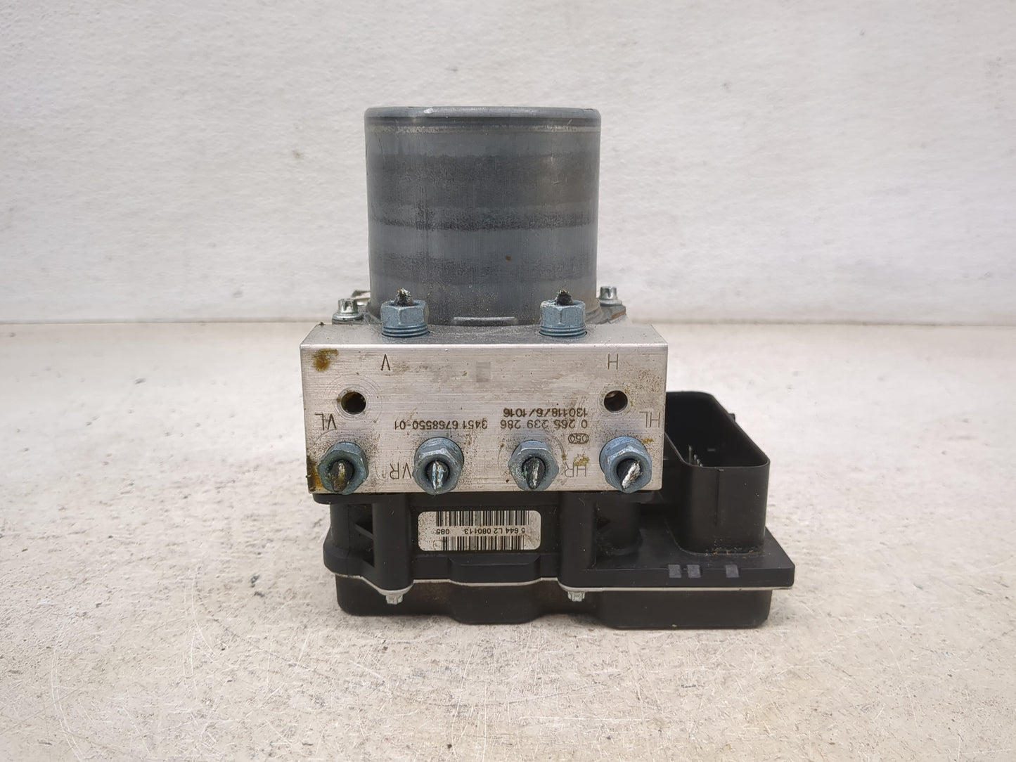 2013-2015 Bmw X1 ABS Pump Control Module Replacement P/N:0265239286 34516788550-01, 0265951974 Fits Fits 2013 2014 2015 OEM 