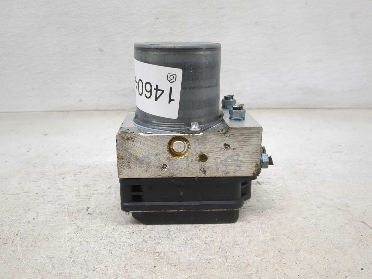 2013-2015 Bmw X1 ABS Pump Control Module Replacement P/N:0265239286 34516788550-01, 0265951974 Fits Fits 2013 2014 2015 OEM 