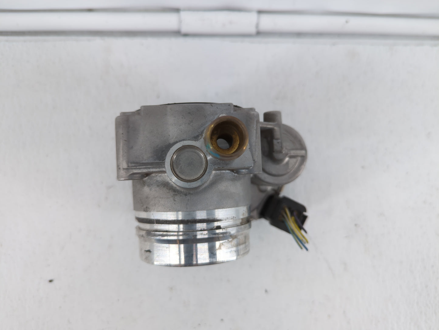 2012-2015 Bmw X1 Throttle Body P/N:A2C53355204 1354 7588625 Fits Fits 2012 2013 2014 2015 2016 2017 2018 OEM Used Auto Parts