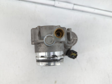 2012-2015 Bmw X1 Throttle Body P/N:A2C53355204 1354 7588625 Fits Fits 2012 2013 2014 2015 2016 2017 2018 OEM Used Auto Parts