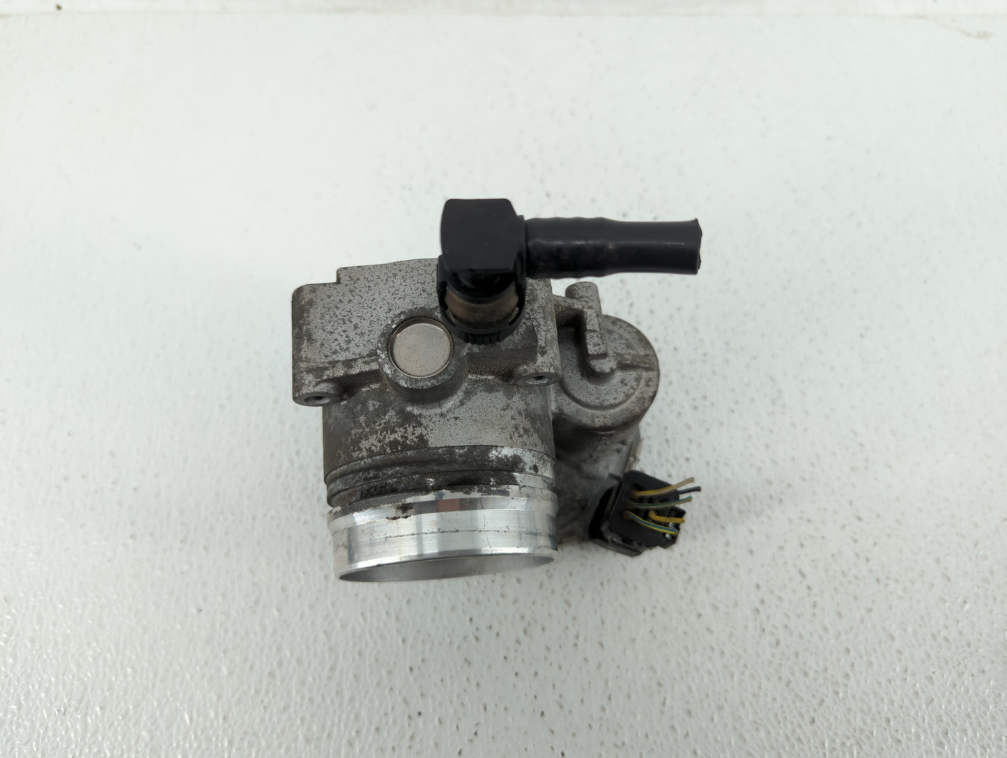2012-2015 Bmw X1 Throttle Body P/N:1354 7588625-04 1354 7588625-03, 1354 7588625 Fits Fits 2012 2013 2014 2015 2016 2017 201