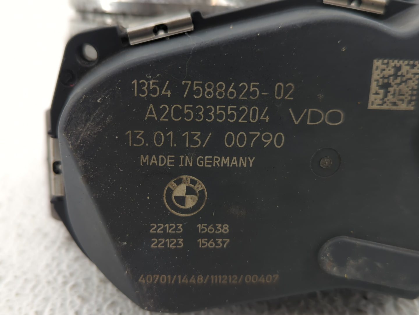 2012-2015 Bmw X1 Throttle Body P/N:1354 7588625-02 1354 7588625-03 Fits Fits 2012 2013 2014 2015 2016 2017 2018 OEM Used Aut
