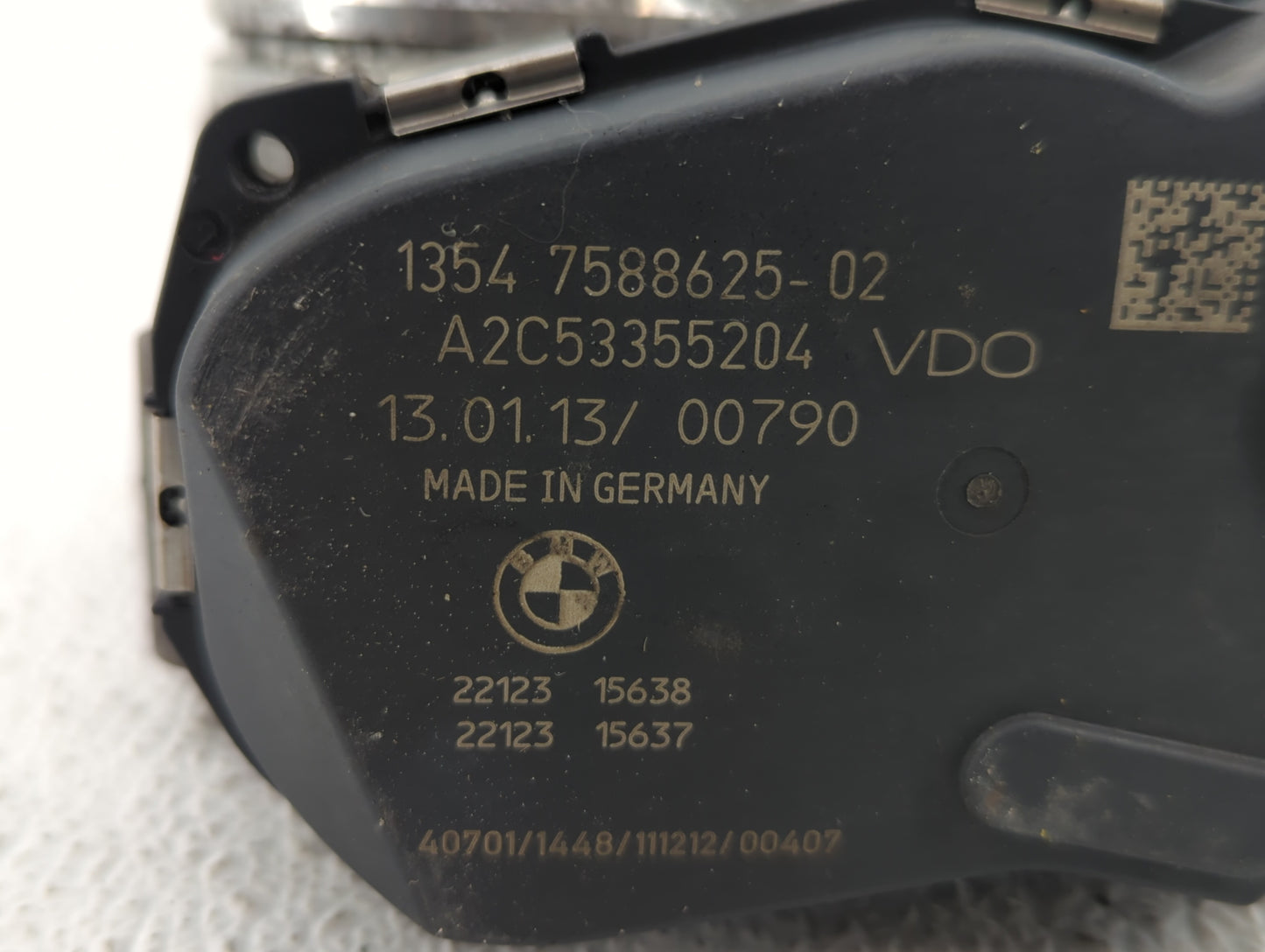 2012-2015 Bmw X1 Throttle Body P/N:1354 7588625-02 1354 7588625-03 Fits Fits 2012 2013 2014 2015 2016 2017 2018 OEM Used Aut