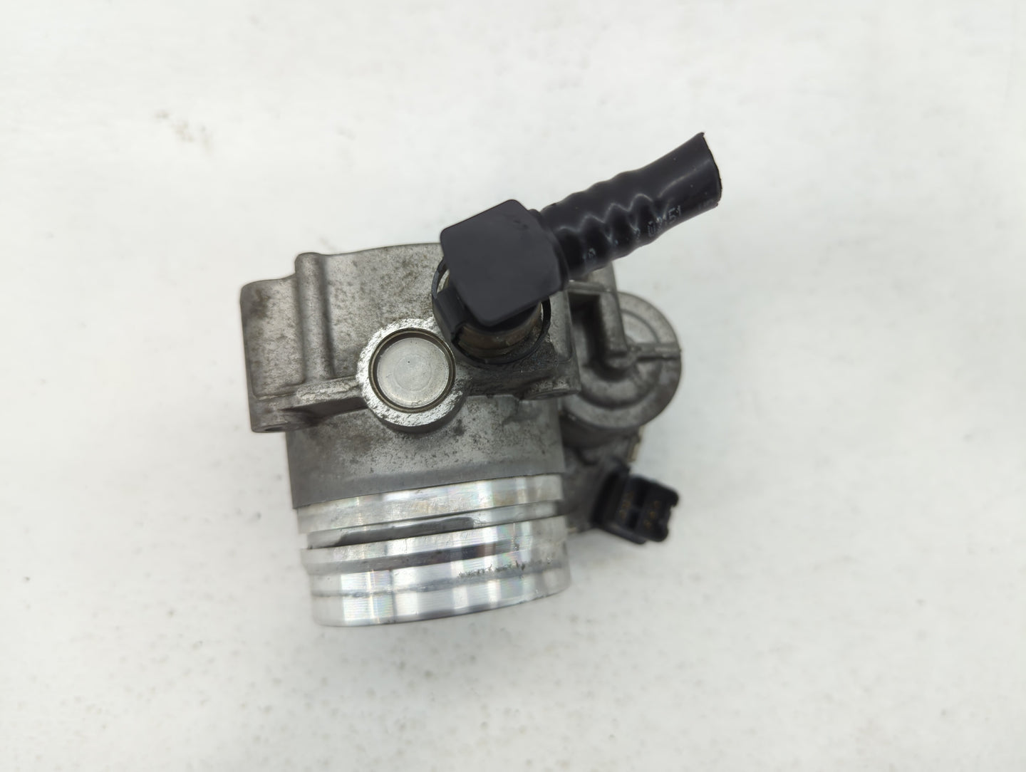 2012-2015 Bmw X1 Throttle Body P/N:1354 7588625-02 1354 7588625-04, 1354 7588625-03 Fits Fits 2012 2013 2014 2015 2016 2017 