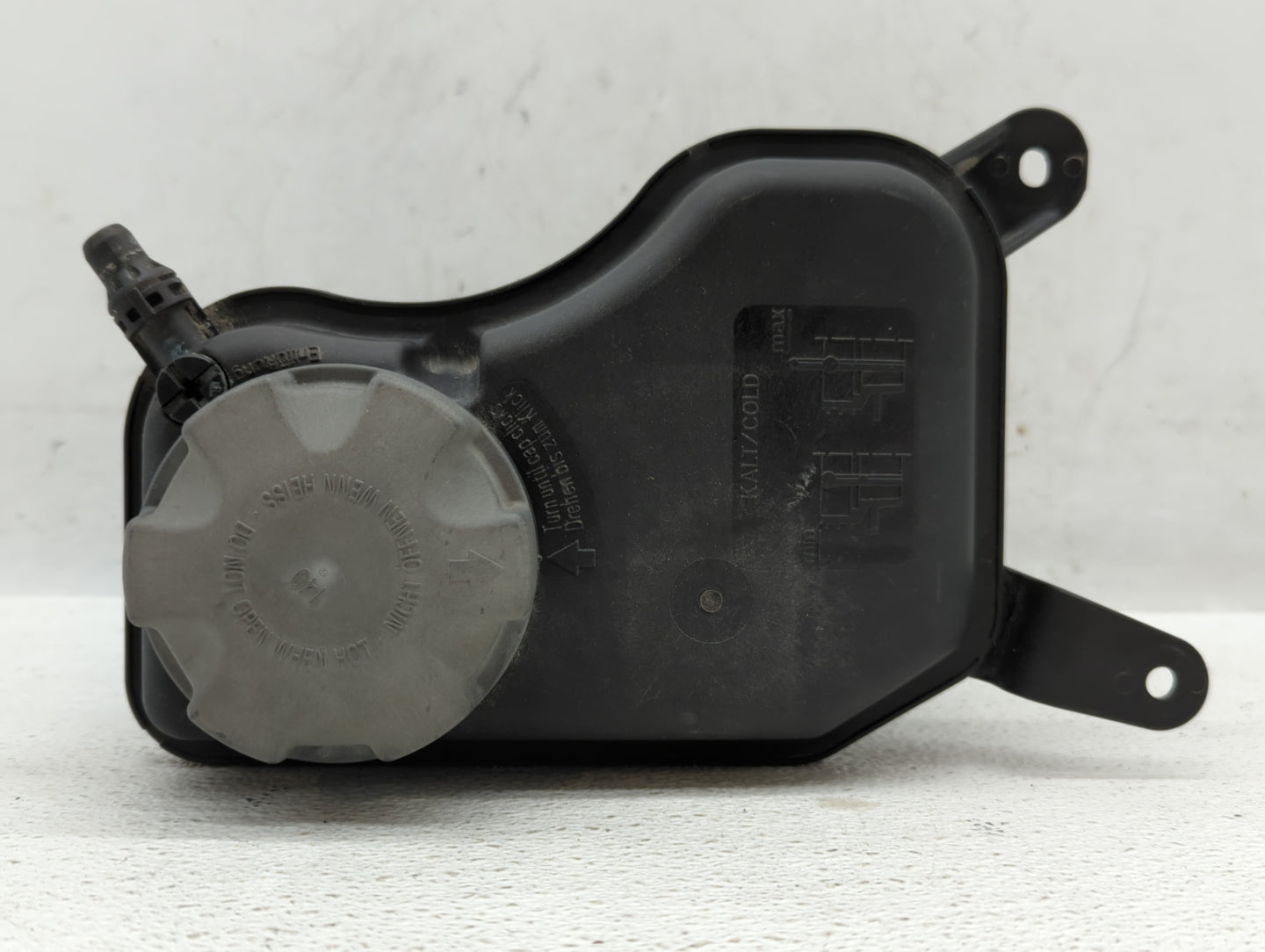 2012-2015 Bmw X1 Radiator Coolant Overflow Expansion Tank Bottle 535544 - Oemusedautoparts1.com