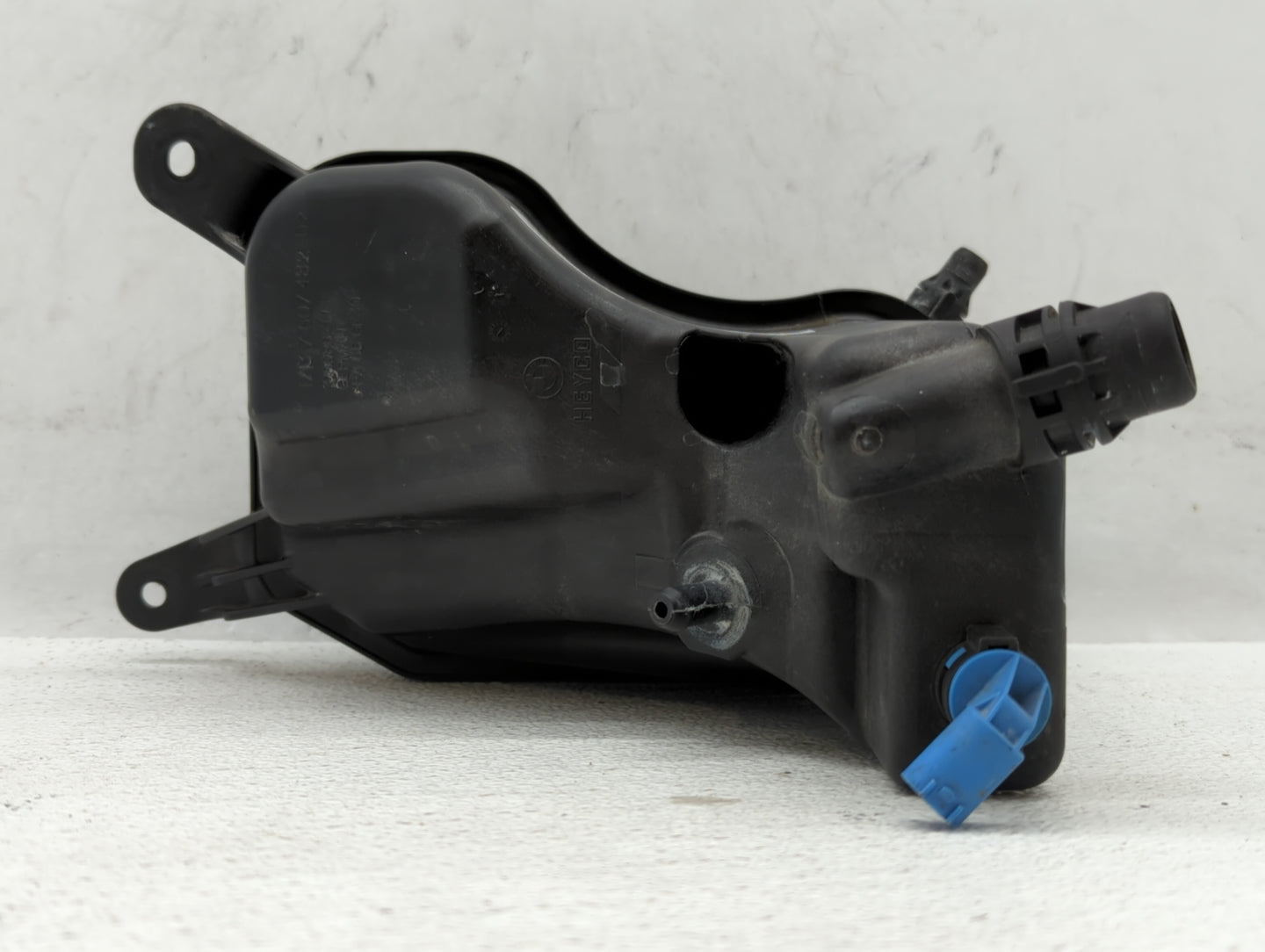 2012-2015 Bmw X1 Radiator Coolant Overflow Expansion Tank Bottle 535544 - Oemusedautoparts1.com