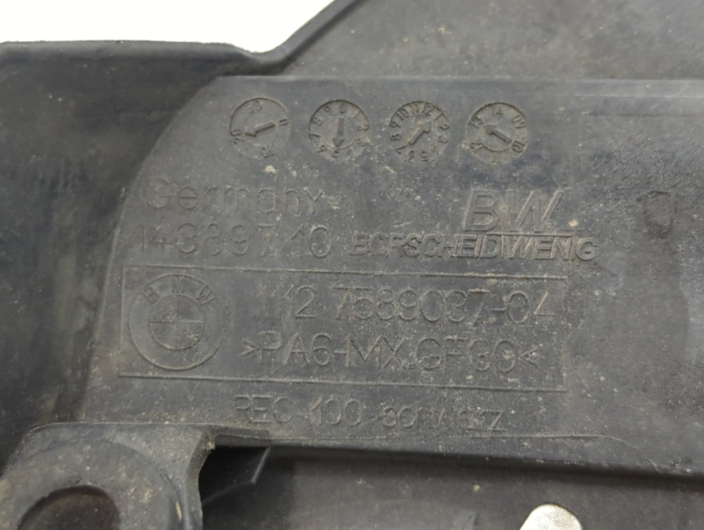 2013 Bmw X1 Engine Cover - Oemusedautoparts1.com