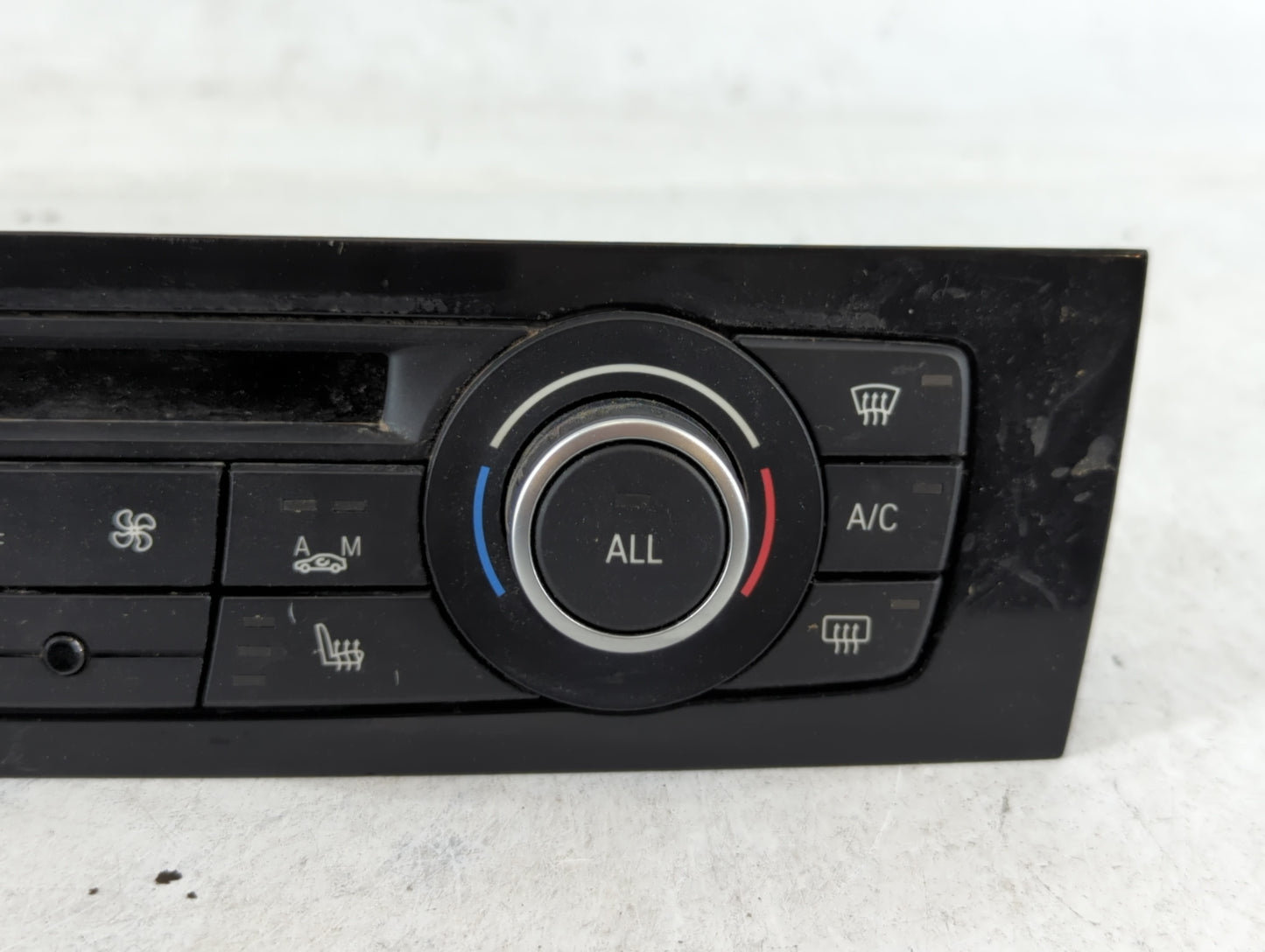 2012-2015 Bmw X1 Climate Control Module Temperature AC/Heater Replacement P/N:6411 9287624-02 Fits OEM Used Auto Parts - Oem
