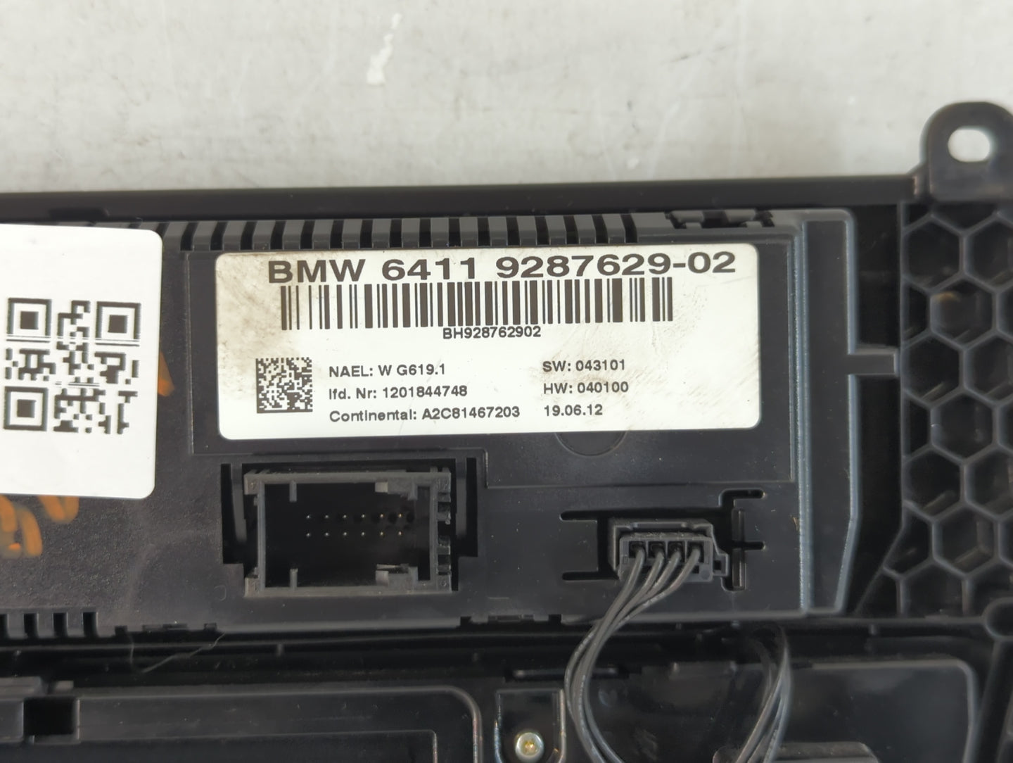 2011-2014 Bmw X3 Climate Control Module Temperature AC/Heater Replacement P/N:6411 9287629-02 Fits Fits 2011 2012 2013 2014 