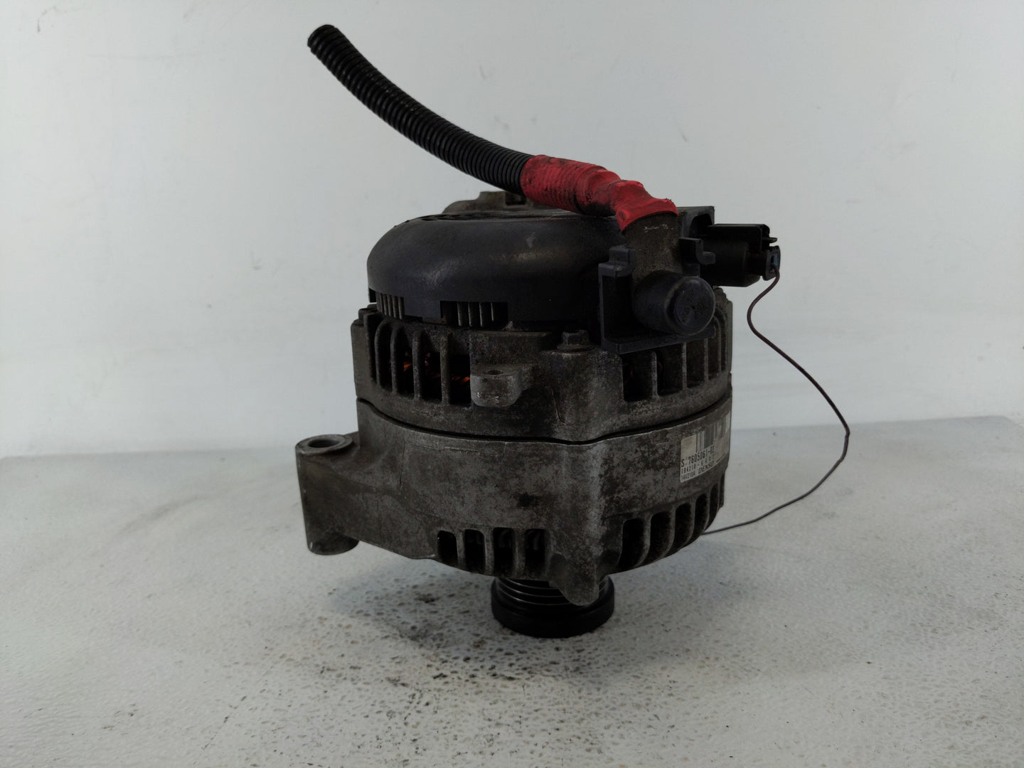 2013-2017 Bmw X3 Alternator Replacement Generator Charging Assembly Engine OEM P/N:7605061-2 Fits OEM Used Auto Parts - Oemu