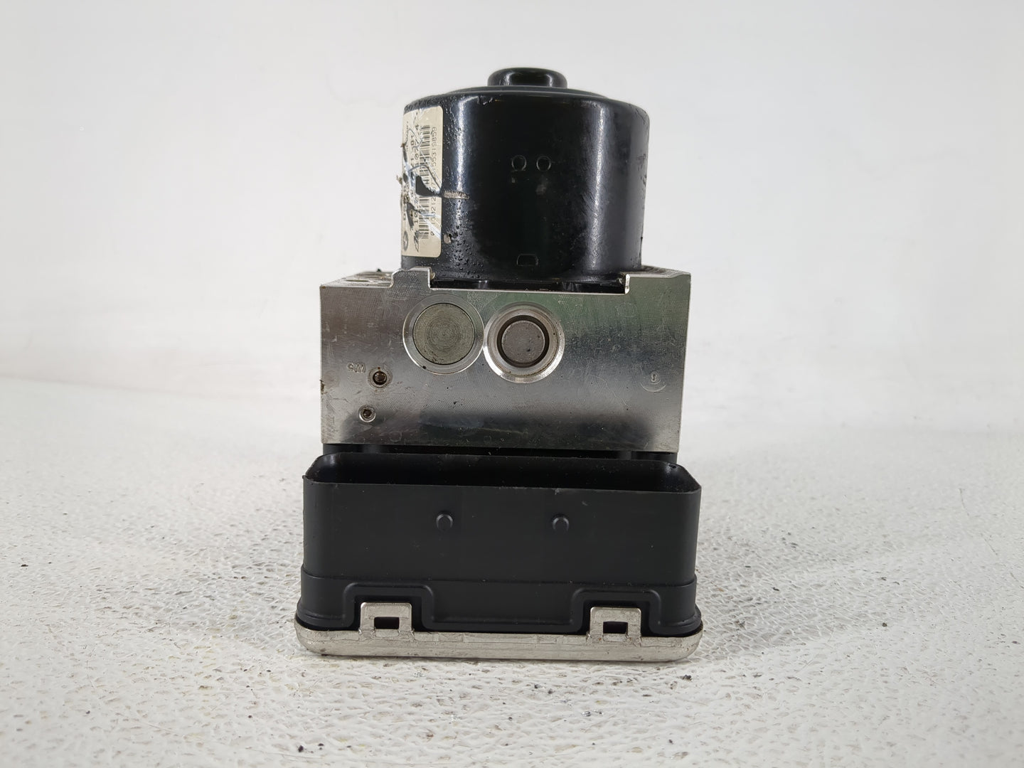 2011-2017 Bmw X3 ABS Pump Control Module Replacement P/N:DE6877 Fits Fits 2011 2012 2013 2014 2015 2016 2017 2018 OEM Used A