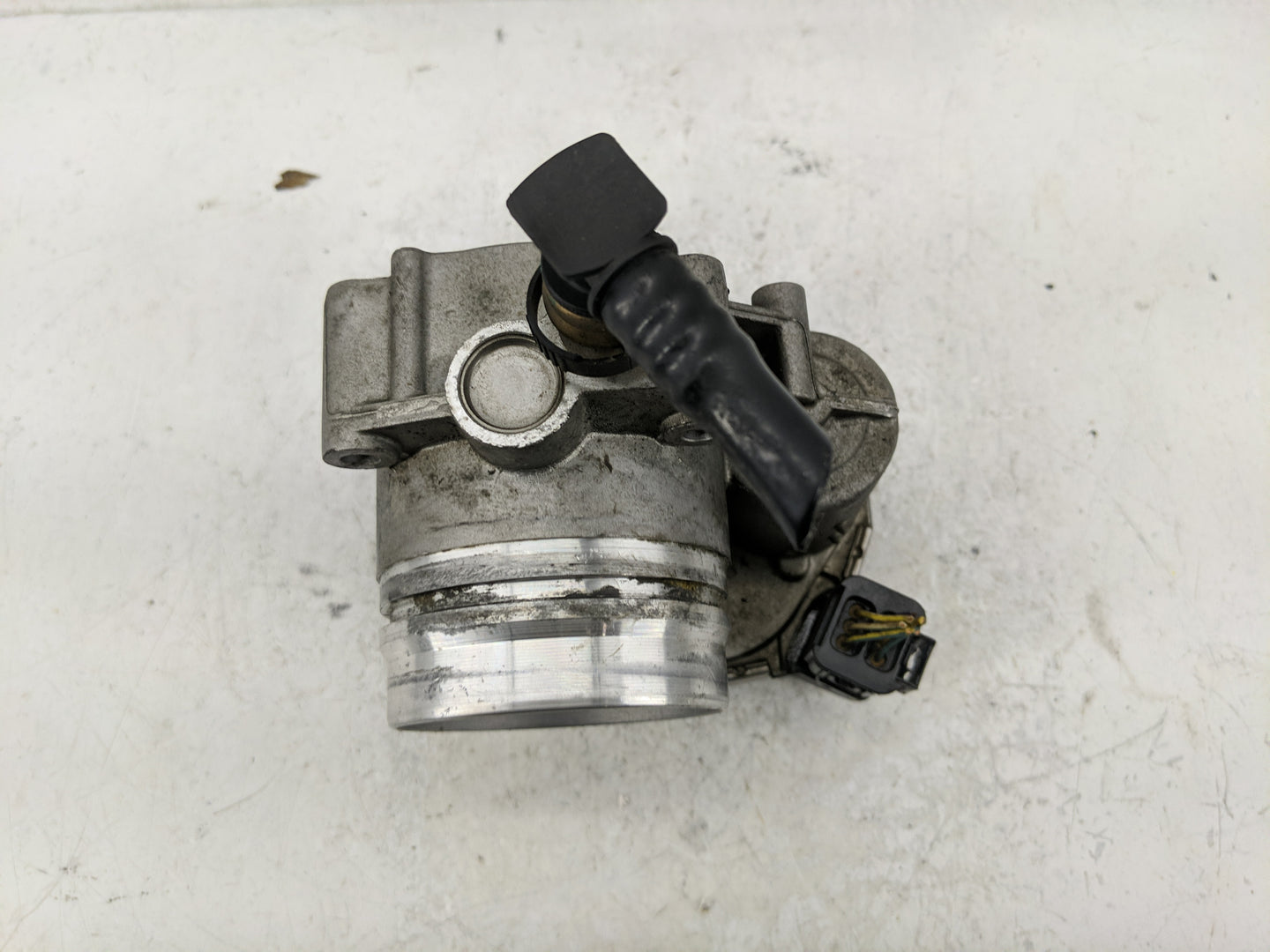 2013-2017 Bmw X3 Throttle Body P/N:A2C53355204 Fits Fits 2012 2013 2014 2015 2016 2017 2018 OEM Used Auto Parts - Oemusedaut