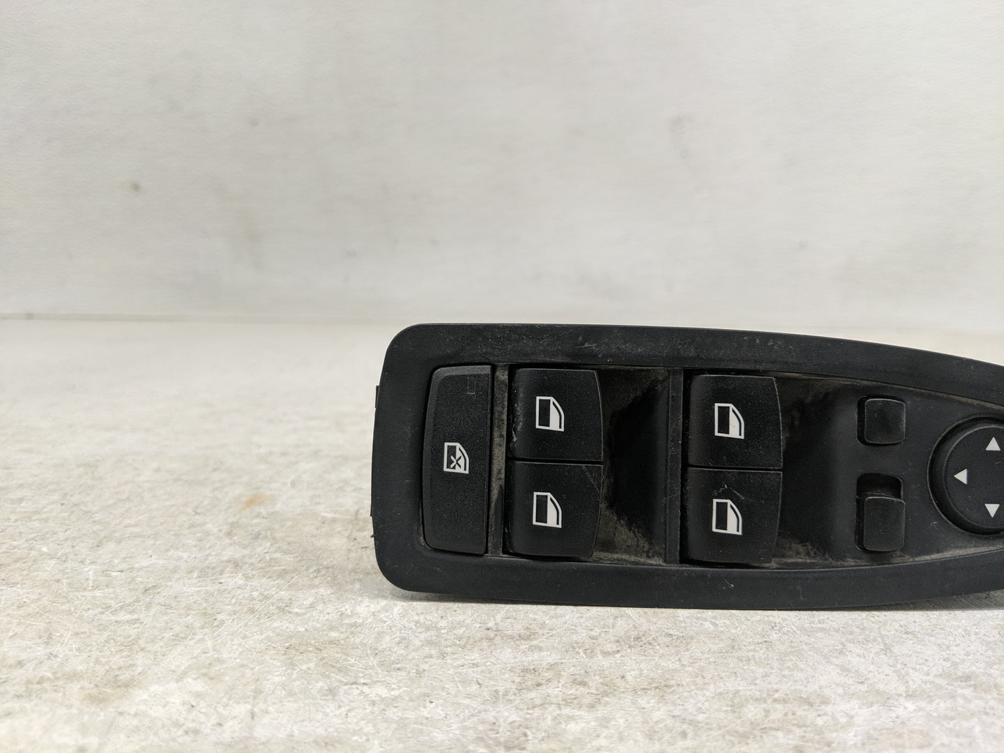 2012-2017 Bmw X3 Master Power Window Switch Replacement Driver Side Left P/N:9208111-01 Fits OEM Used Auto Parts - Oemusedau