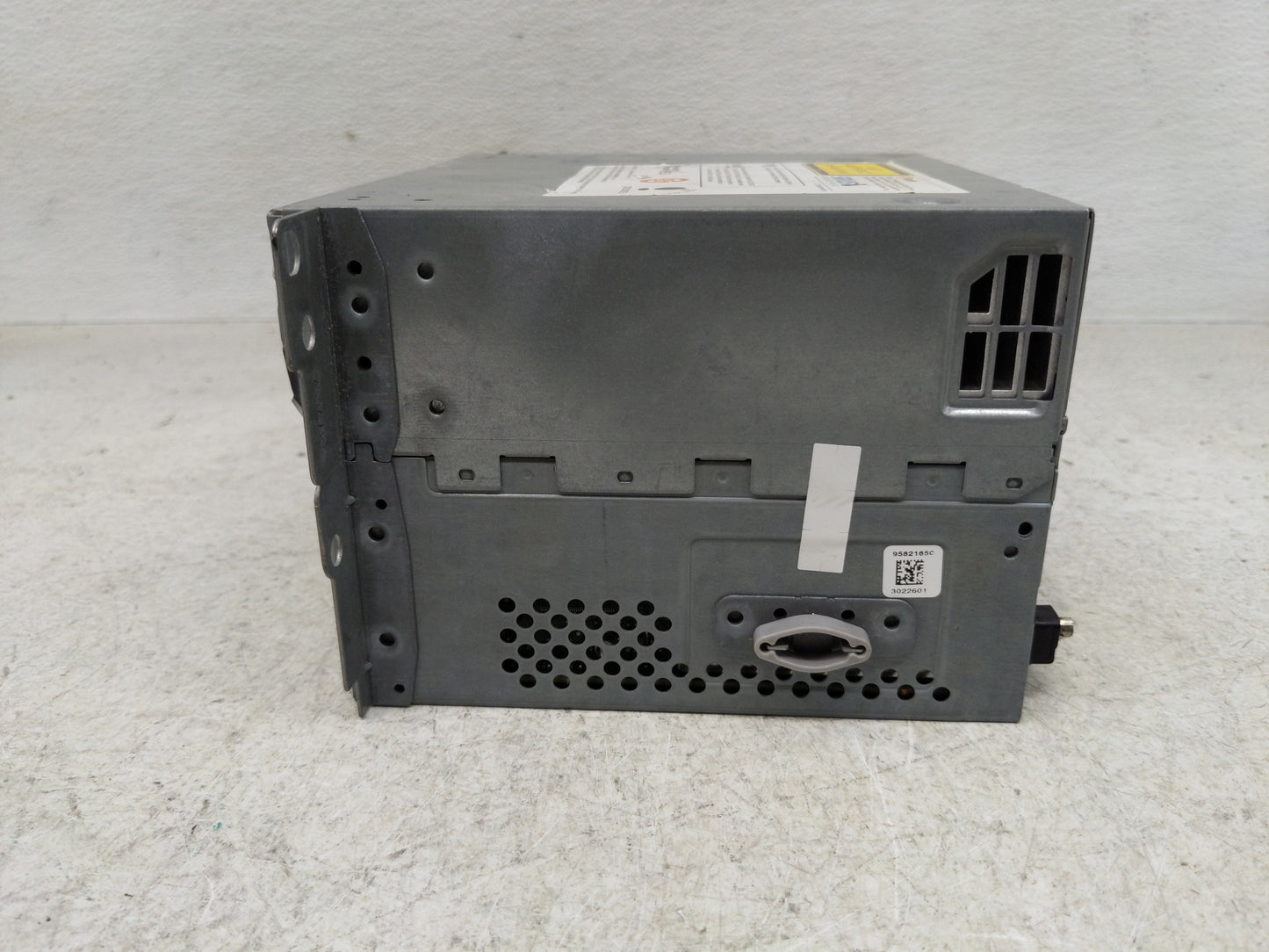 2013-2017 Bmw X3 Radio AM FM Cd Player Receiver Replacement P/N:928925701 Fits Fits 2013 2014 2015 2016 2017 OEM Used Auto P