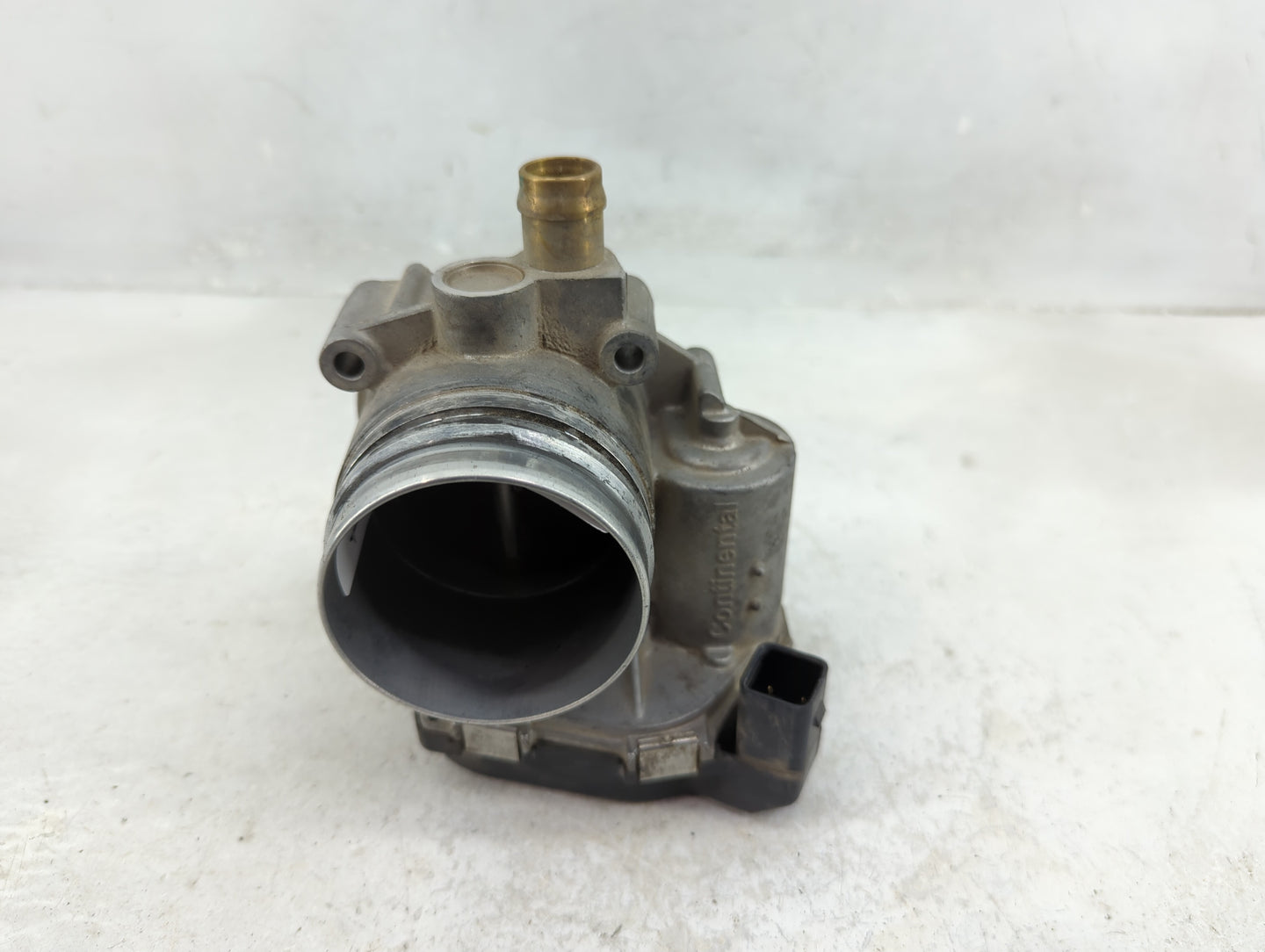 2013-2017 Bmw X3 Throttle Body P/N:7588625-02 A2C53355204 Fits Fits 2012 2013 2014 2015 2016 2017 2018 OEM Used Auto Parts -