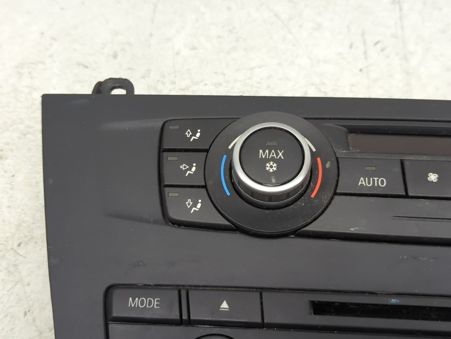 2011-2013 Bmw X3 Climate Control Module Temperature AC/Heater Replacement P/N:9284596-01 Fits Fits 2011 2012 2013 OEM Used A