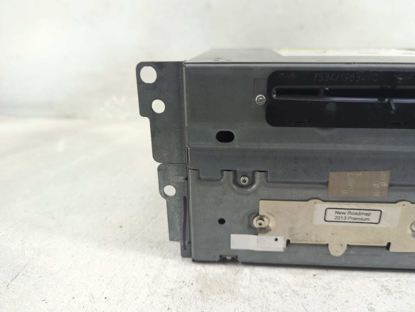 2011-2013 Bmw X3 Radio AM FM Cd Player Receiver Replacement P/N:929340501 Fits Fits 2010 2011 2012 2013 OEM Used Auto Parts 
