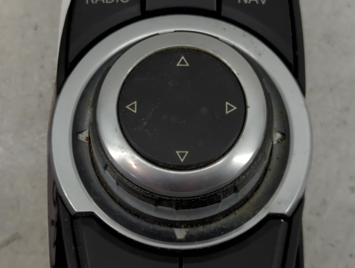 2013 Bmw X3 Radio AM FM Cd Player Receiver Replacement P/N:6582 9267955-01 90120-921/0000 Fits OEM Used Auto Parts - Oemused