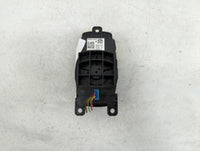 2013 Bmw X3 Radio AM FM Cd Player Receiver Replacement P/N:ZE926170403 033623101 Fits OEM Used Auto Parts - Oemusedautoparts