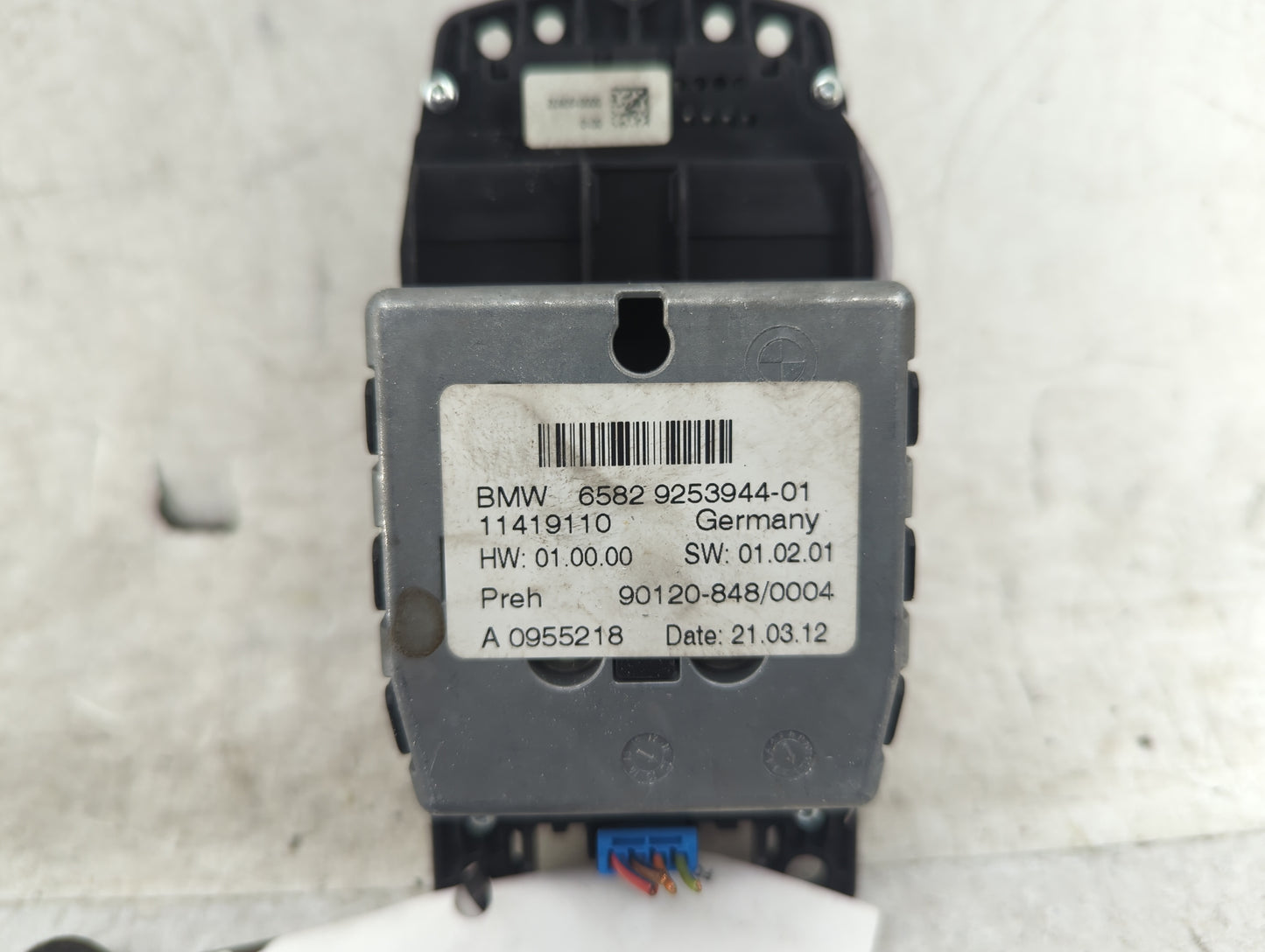2013 Bmw X3 Radio AM FM Cd Player Receiver Replacement P/N:65829253944-01 11419110, 90120-848/0004, A0955218 Fits OEM Used A